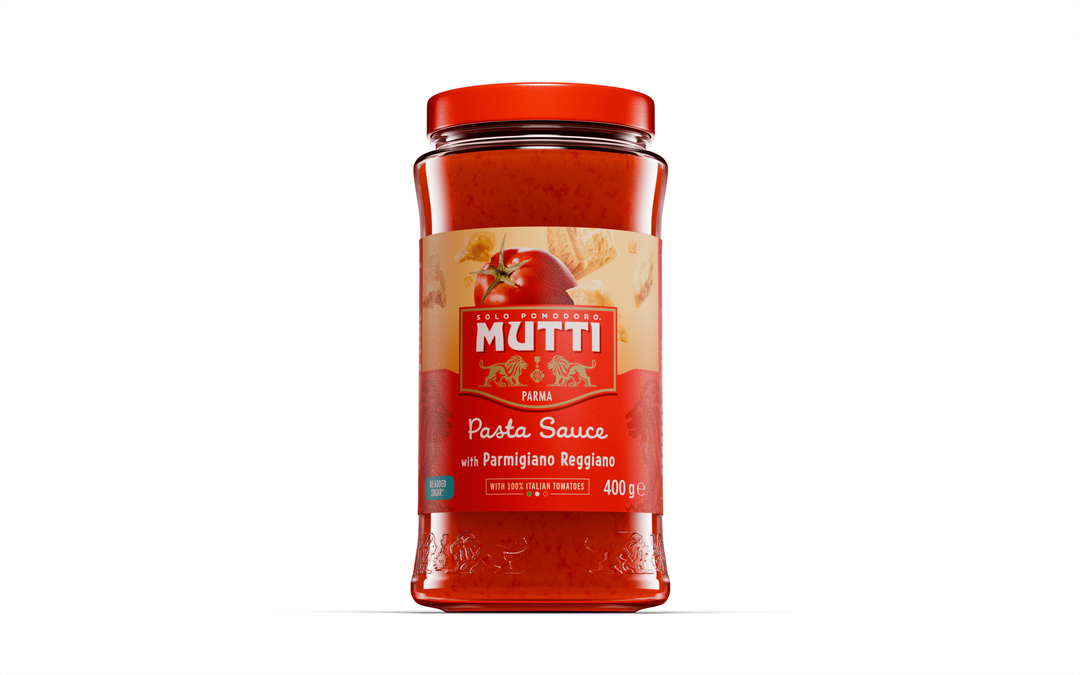 Mutti paradižnikova omaka s sirom Parmigiano Reggiano in olivnim oljem 400g
